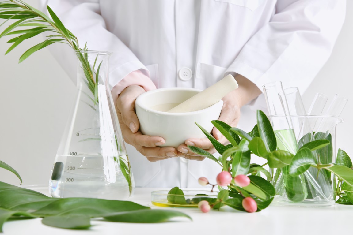 How to Improve Your Health With Holistic Remedies
